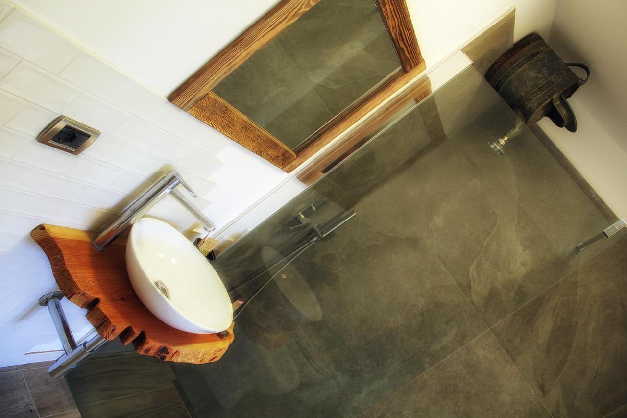 Queen Room with Spa Bath,1032460952:JPEG